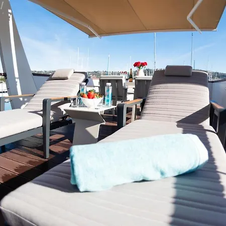 Adria Luxury Houseboat