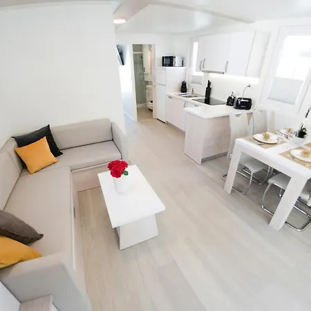 Casa de Férias Adria Luxury Houseboat Portorož