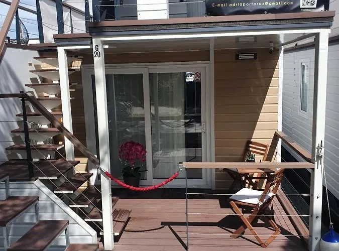 Дом отдыха Adria Luxury Houseboat *